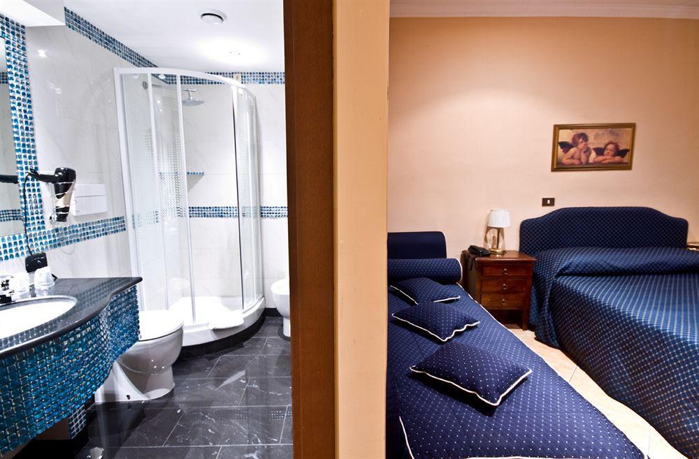 Hotel Caracciolo Рим Екстериор снимка